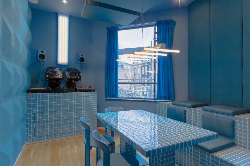 Blue room-
